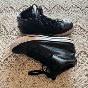 Converse Black High-Top Leather Sneakers Black Logo Gently Used Ties